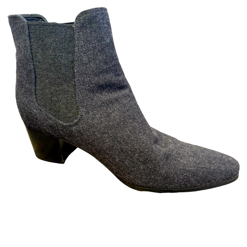 Uterqüe gray wool and leather pointy chealsea boots